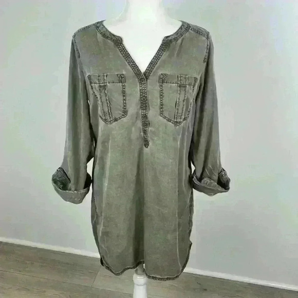 Express Long Button Front V-Neck Dress Size M - Picture 1 of 11